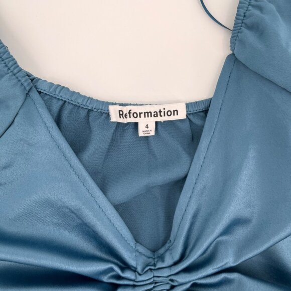 Reformation Long Sleeve Crop Top Size 4 Blue Ruched V-Neck Linen Blouse - Picture 7 of 9